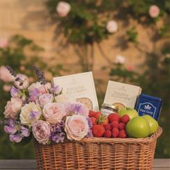 English Tea Flower and Fruit Hamper 