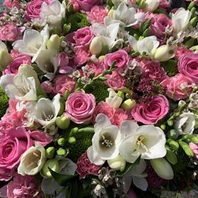 fwthumbRose_Freesia_Posy.jpg