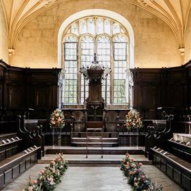 fwthumbCeremony-aisle-flowers-candles-bodleian-library-oxford-wedding.jpg