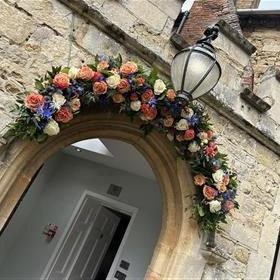 fwthumbCeremony-half-arch-notley-abbey-wedding-oxfordshire.jpg