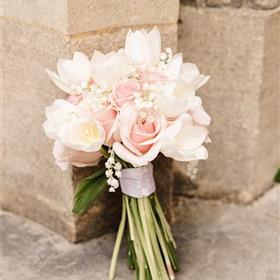 fwthumbOXFOD-Wedding-Flowers-Camille-Alex-Bridal-LilyoftheValley.jpg