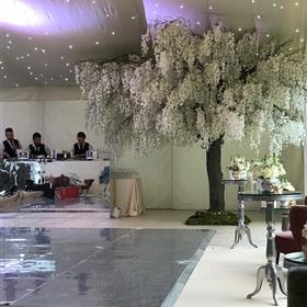 fwthumbReception-artificial-tree-le-manoir-oxfordshire-wedding.jpg